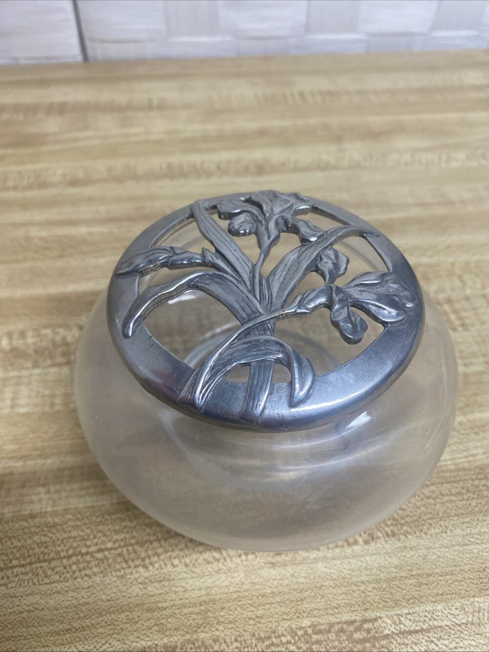 Vintage Pewter & Glass “Flowers” Iris Seagull 1989 Canada Potpourri Jar Trinket